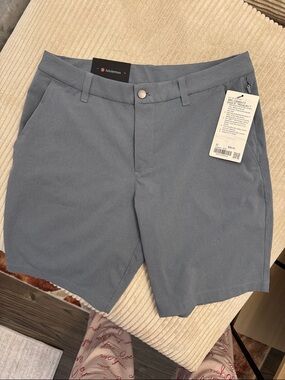lululemon athletica Men’s Light Blue Flat-Front Shorts